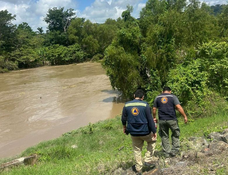 Recorren zonas aledañas al Río Cazones