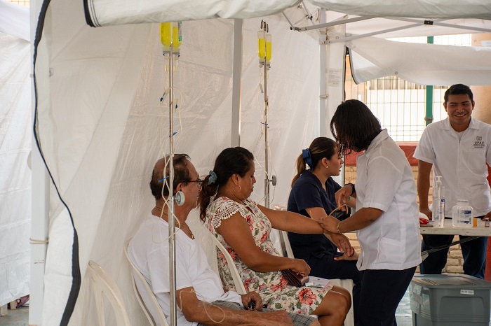 Brigada de Salud Integral llega a la colonia Camacho