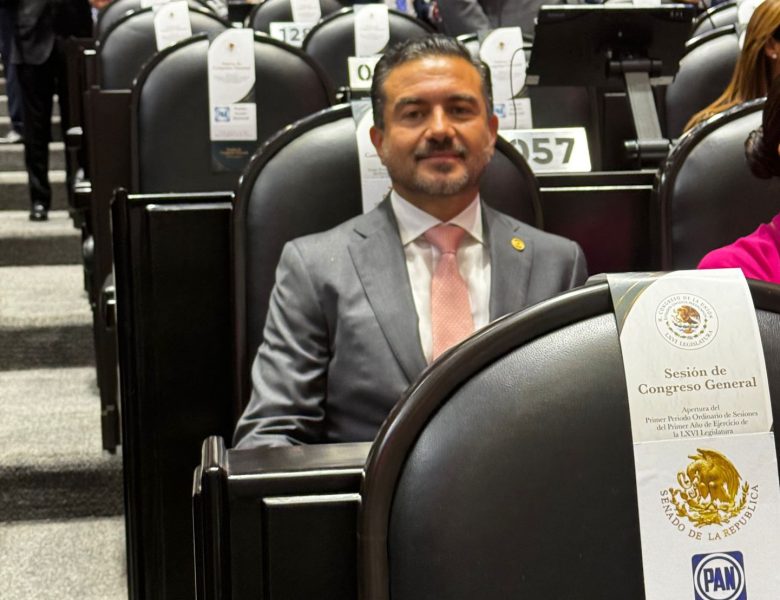 Asiste el Senador Miguel Ángel Yunes Márquez a la Sesión de Congreso General en el Palacio Legislativo de San Lázaro