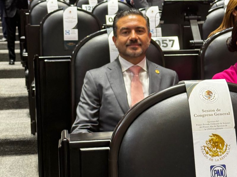 Asiste el Senador Miguel Ángel Yunes Márquez a la Sesión de Congreso General en el Palacio Legislativo de San Lázaro