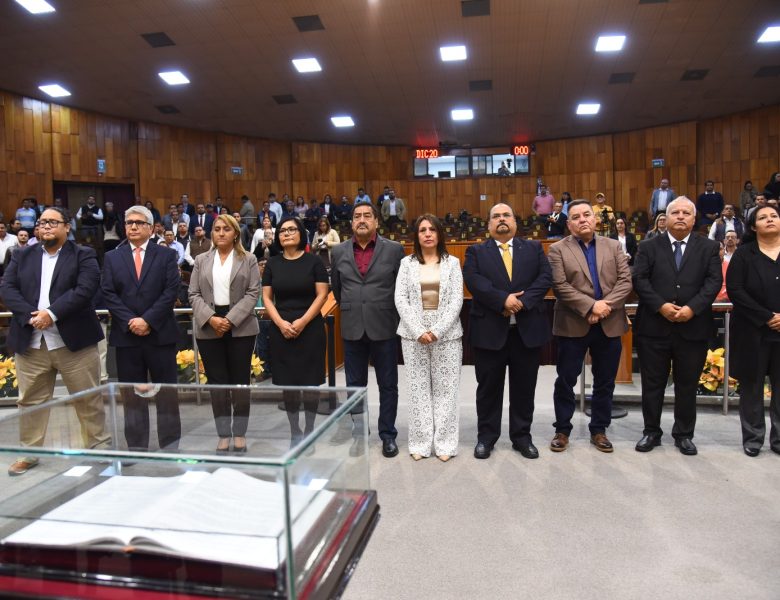 Congreso toma protesta a nuevos integrantes de la CEAPP