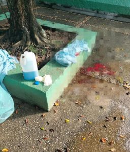 Una mujer da a luz en pleno patio del IMSS Coplamar