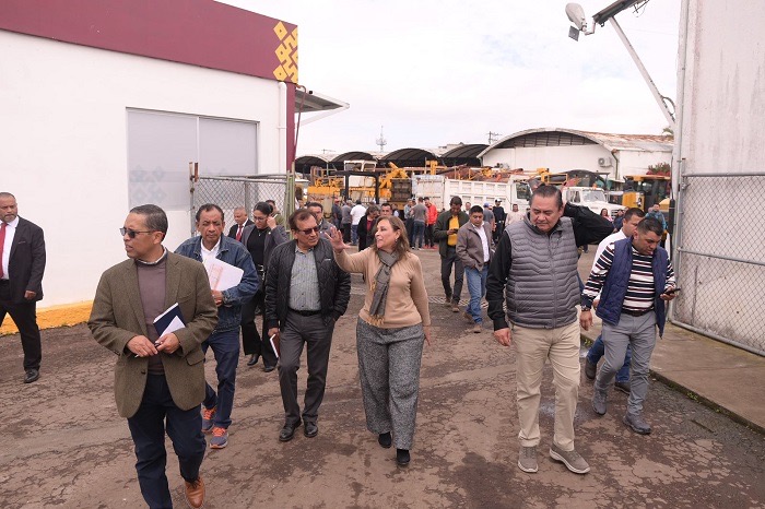 Rocío Nahle y SIOP afinan plan de infraestructura para fortalecer la conectividad