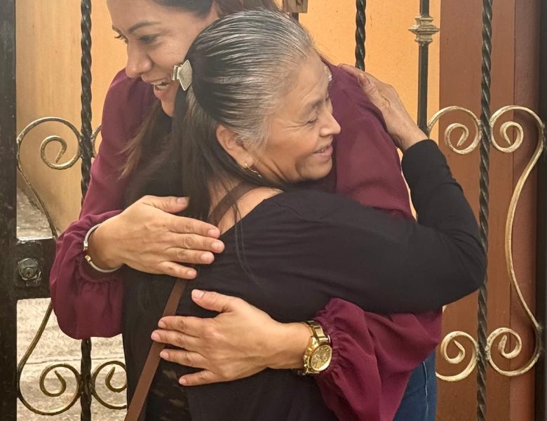 Cheli Vázquez por la transformación de Coatzintla