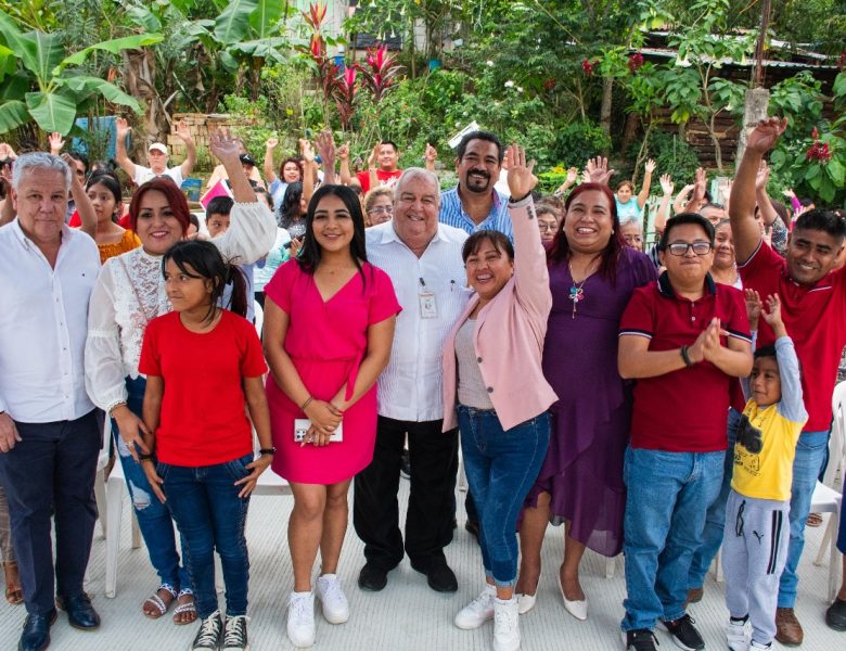 Mejoran colonias y escuelas con obras públicas en Poza Rica