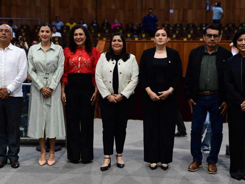 Laura Mejía  ya es diputada local del V distrito