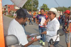 Crece el respaldo ciudadano
y político a Lorena López