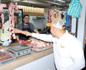 Raúl Hernández un aliado permanente del comercio local