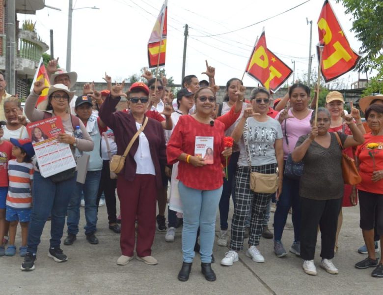 Lorena López apoyara a todas las madres coatzintecas