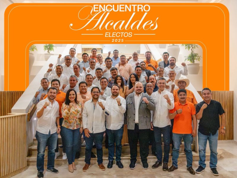 Movimiento Ciudadano en Veracruz respaldan a Emilio Olvera