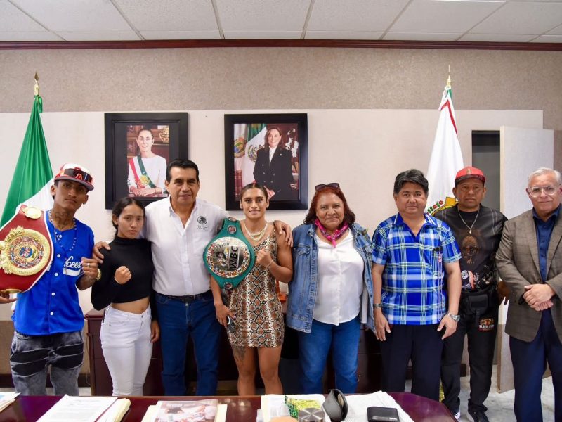 Diputado Esteban Bautista atiende a la ciudadanía