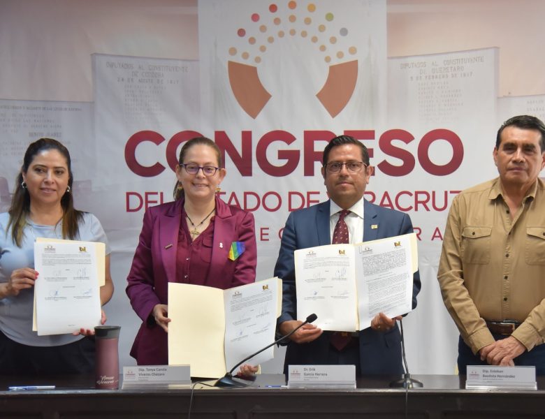 Firman Congreso y Universidad de Xalapa convenio de colaboración
