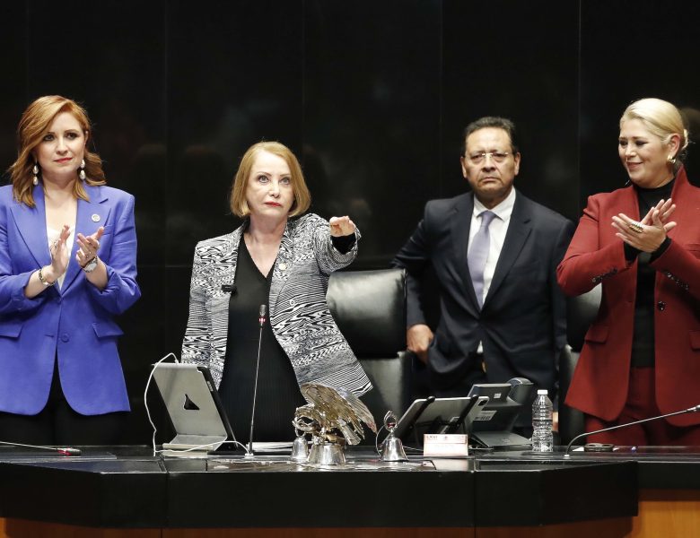 Laura Itzel Castillo Juárez rinde protesta como presidenta de la Mesa Directiva del Senado de la República