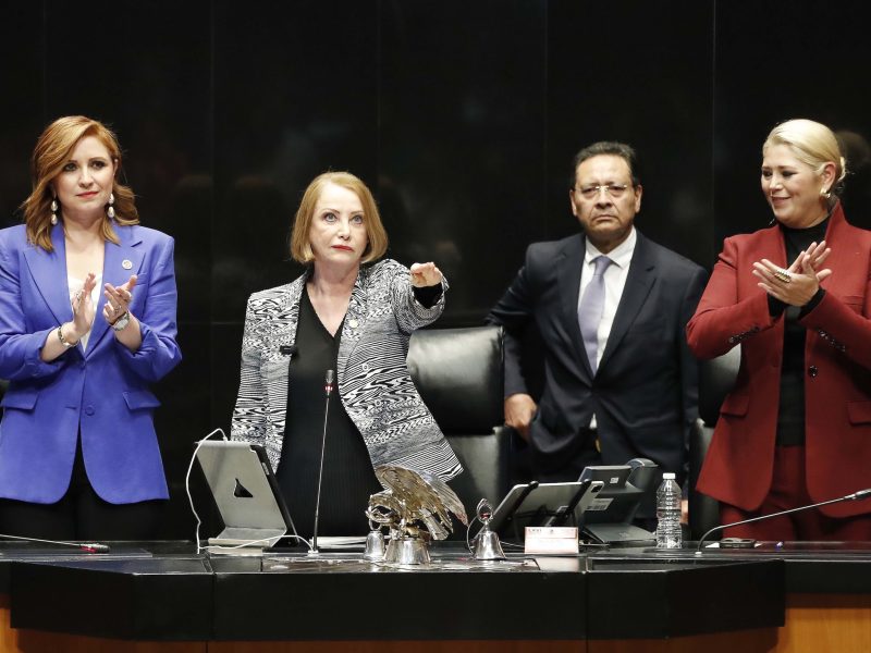 Laura Itzel Castillo Juárez rinde protesta como presidenta de la Mesa Directiva del Senado de la República