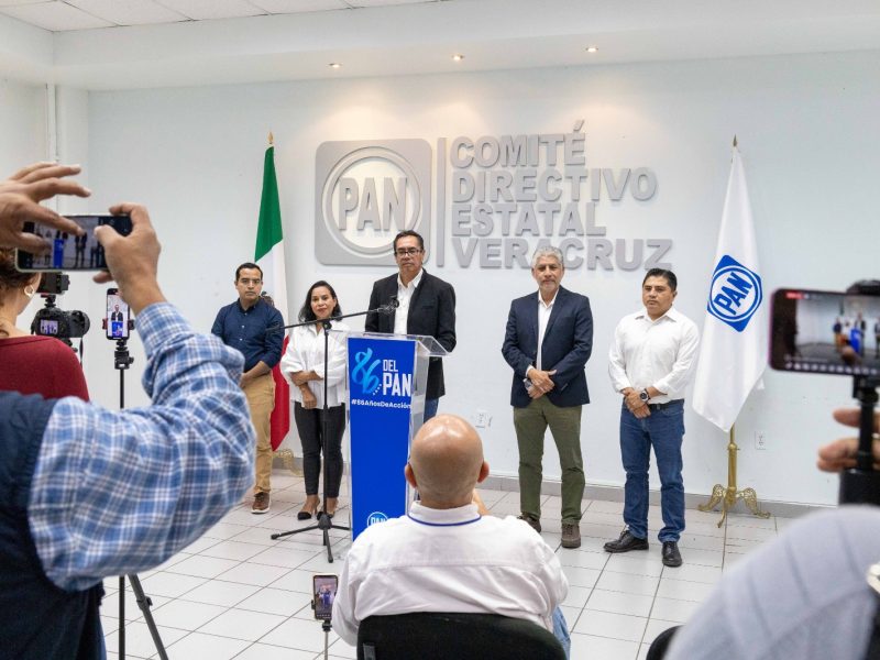 PAN Veracruz exige frenar el desabasto de medicamentos y respalda Ley Reembolso; que gobierno pague medicamentos no entregados.