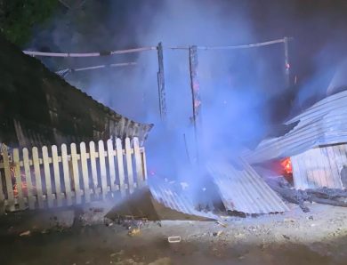 Abuelito de 85 años muere calcinado en Tihuatlán