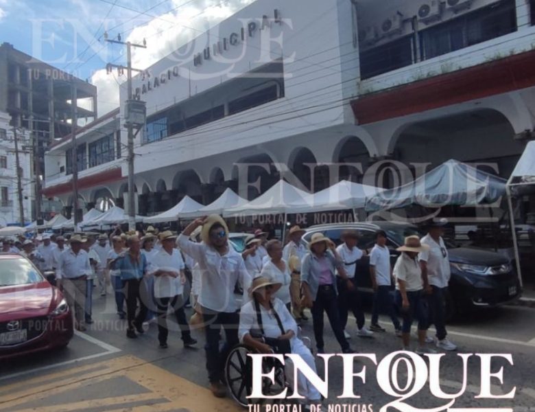 Marcha pacífica en Tuxpan convocada por la generación Z