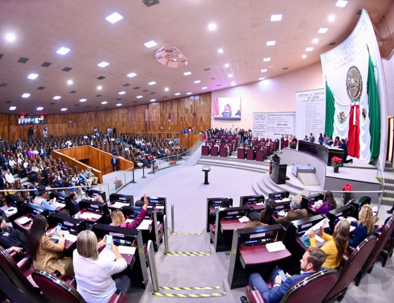 Aprueba Congreso nuevo procedimiento para designación de titular de la FGE