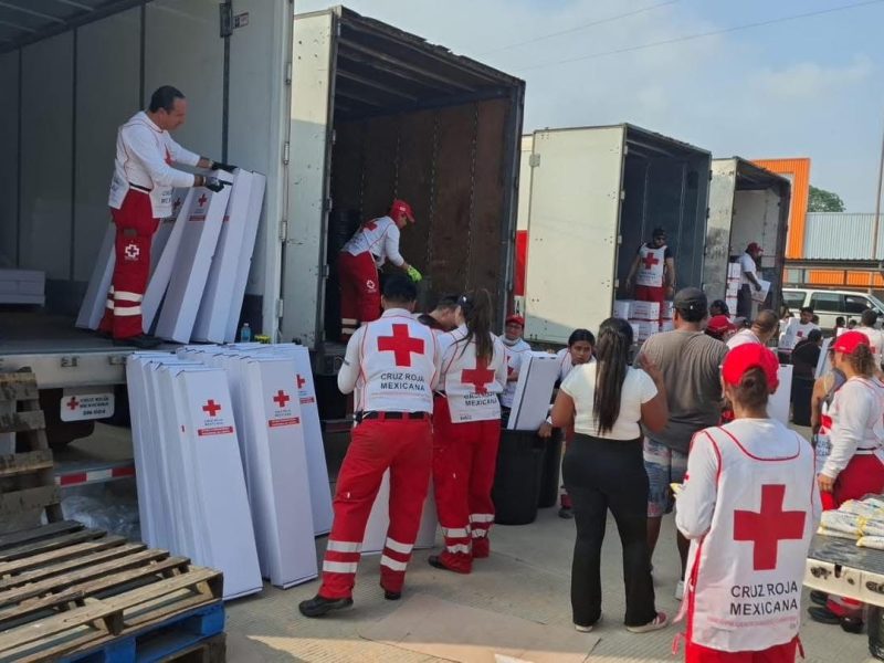 Más de mil Familias Damnificadas Reciben Apoyos de Cruz Roja
