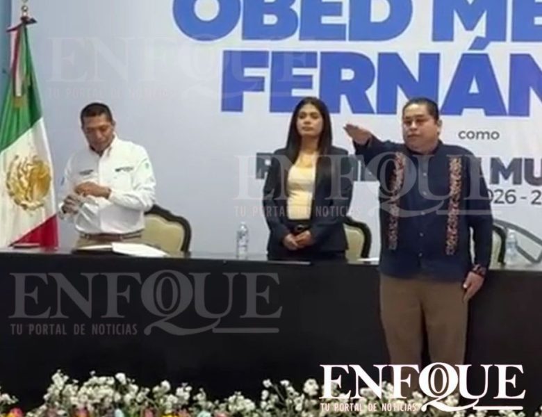 Obed Méndez Fernández rinde protesta como alcalde de Castillo de Teayo