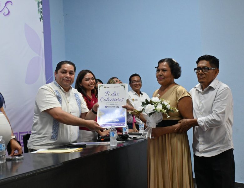 Bodas colectivas gratuitas legalizan la union de mas de 30 parejas