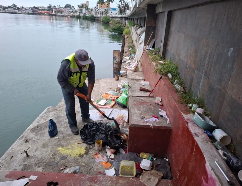 Ayuntamiento de Tuxpan llama a fortalecer la cultura de limpieza
