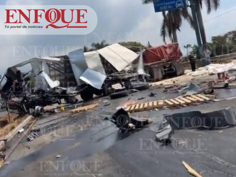 Mortal accidente en autopista Palín-Escuintla deja tres fallecidos