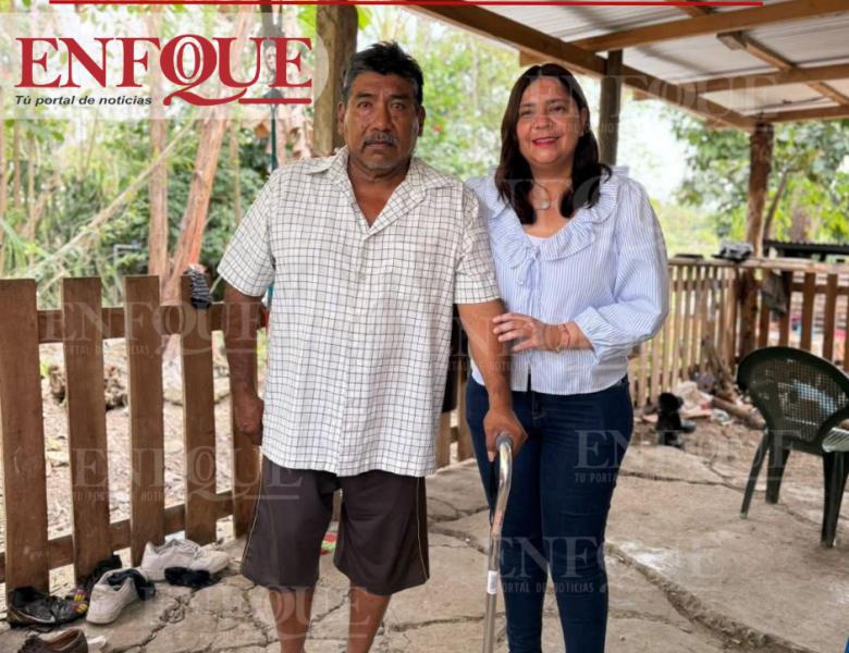 Diputada Laura Mejía entrega apoyos asistenciales en comunidades de Coatzintla