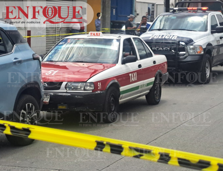 Hombre muere infartado tras percance vial