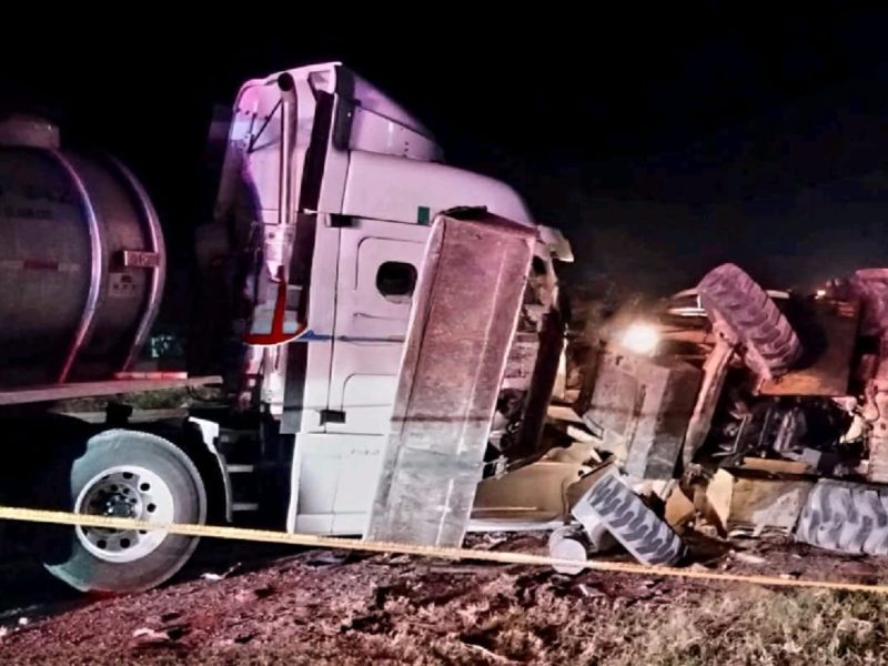 Choque devastador en la Tuxpan–Tampico: pipa embiste tractor y provoca doble tragedia