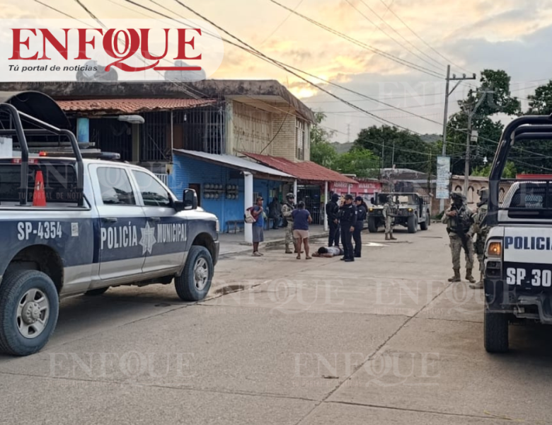 Detienen a dos sujetos armados en comunidad de Tihuatlán