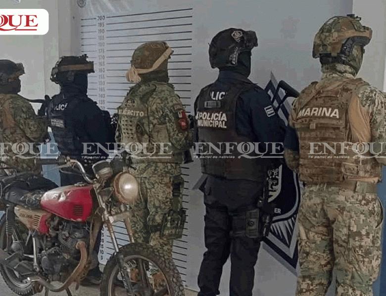 Cae moto robada en pleno Centro de Tuxpan; operativo policiaco la saca de circulación