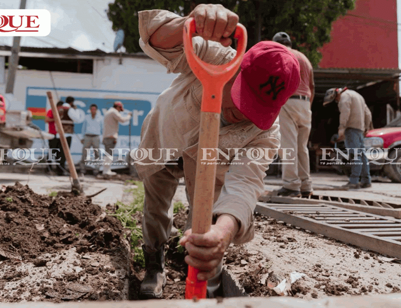 GOBIERNO DE POZA RICA INTENSIFICA TRABAJOS DE DESAZOLVE Y ATENCIÓN AL DRENAJE SANITARIO