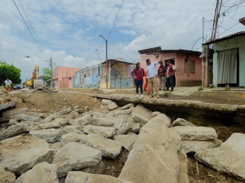 AVANZAN OBRAS DE REHABILITACIÓN DE DRENAJE CON EL TRABAJO COORDINADO DEL GOBIERNO DEL ESTADO Y EL GOBIERNO DE POZA RICA